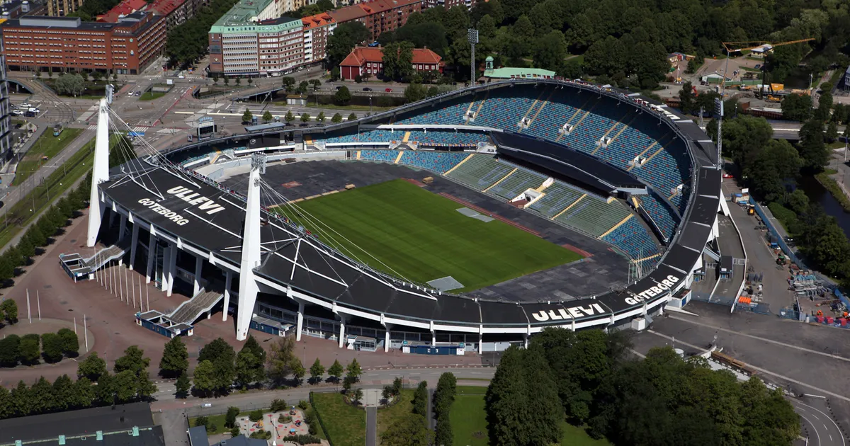 VIDEO ⟩ Huligaan ründas Rootsis jalgpallurit. «See mäng tulnuks katkestada!»