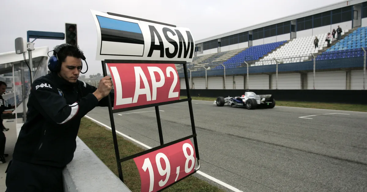 Esimesele eestlasele F1-sarjas võimaluse andnud tiim jõuab vägeva tähiseni