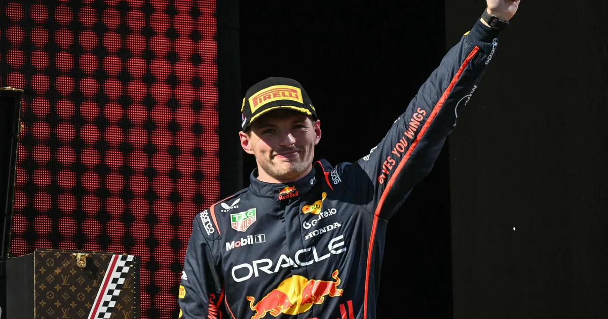 Eelmisi aastaid meenutanud Verstappen võitis, laupäeval põrunud Ferrarid tegid kõva tõusu