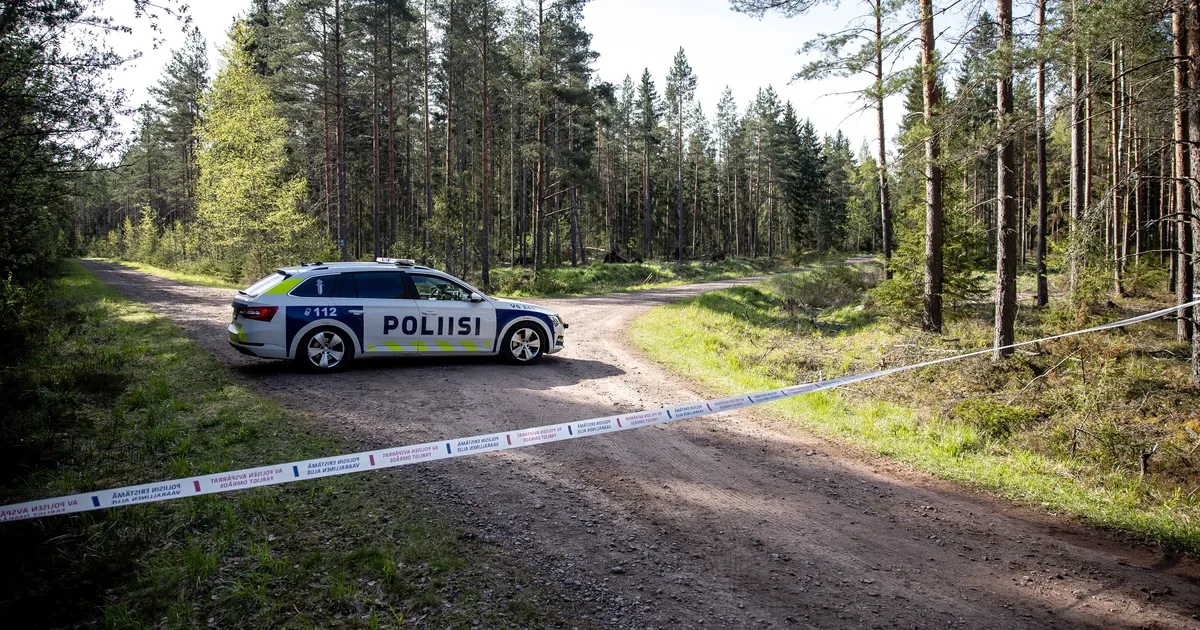 Soomlane nägi kopteritragöödiat oma koduaiast: üks helikopteritest tegi järsu pöörde ja põrkas teisega kokku