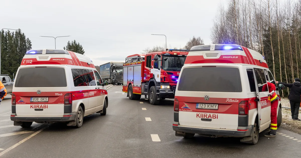 Narvas sai korterielanik põlengus kergelt vigastada