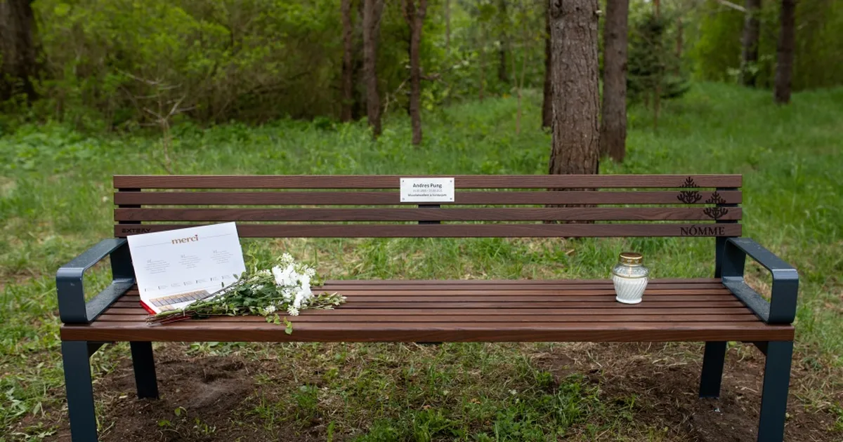 Nõmmel avati mälestuspink veel ühele silmapaistvale kultuuritegelasele