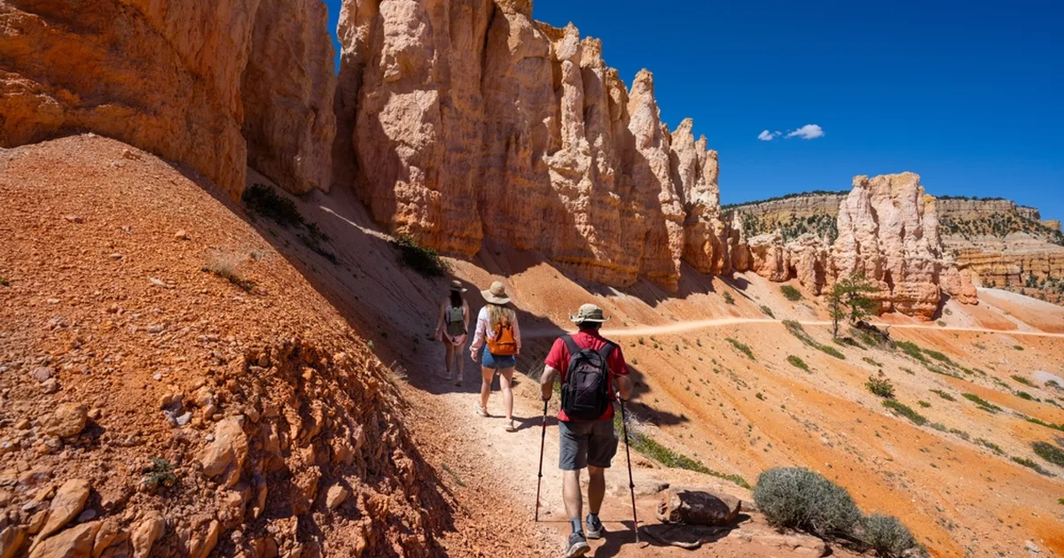 VIDEO ⟩ «Su väike nali oleks võinud väga kurvalt lõppeda!» Turisti ohtlik temp võib tuua kaasa kopsaka trahvi