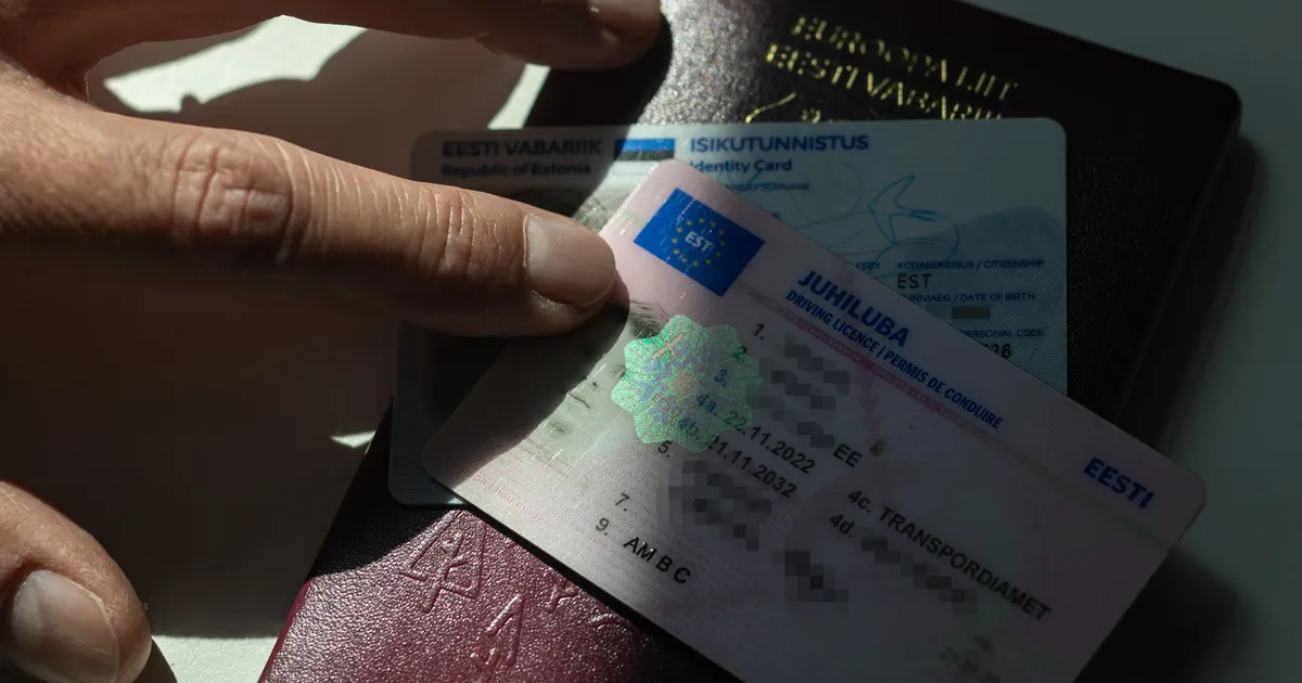 Mustal turul käib Eesti dokumentidega vilgas äri: millise kvaliteediga võltsingud on ja kui palju maksavad?