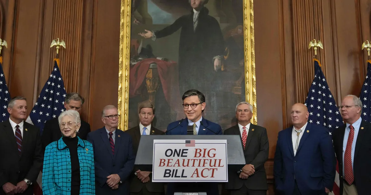 Trumpi «suur ja ilus eelnõu» läbis esindajatekoja ja liigub senatisse