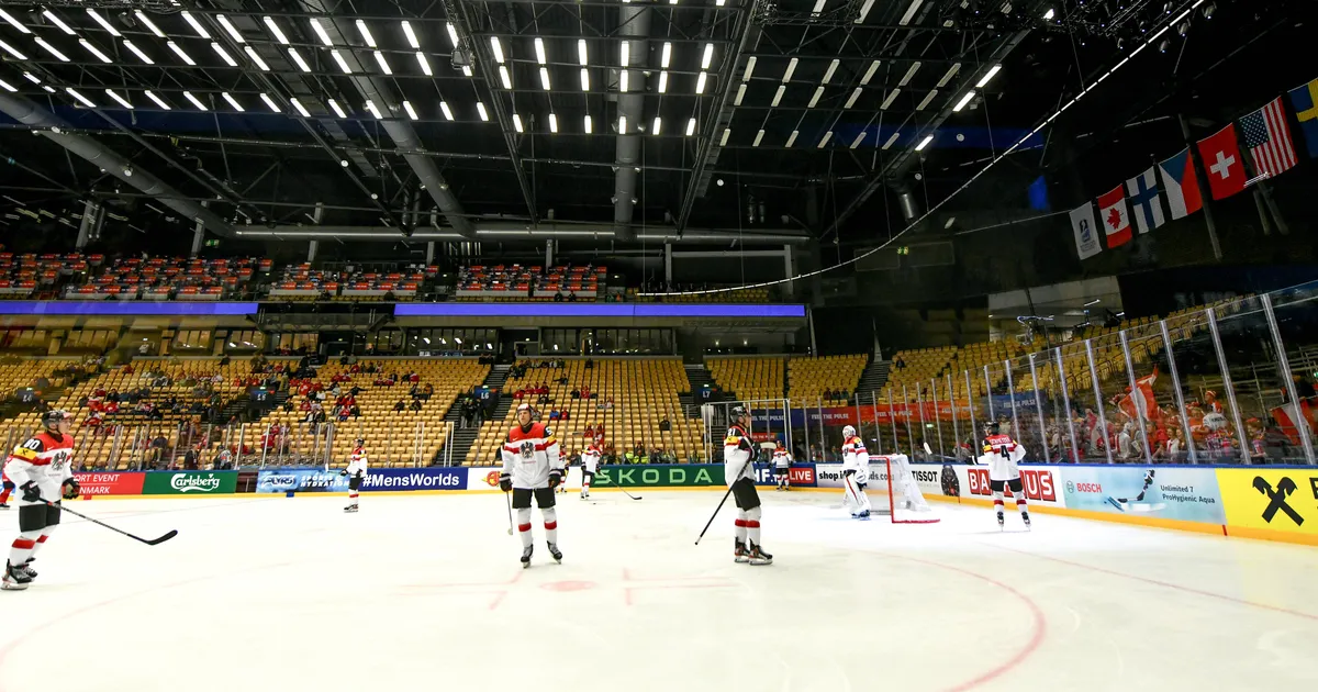 MMil jäi kohtumine pooleli, nii mängijad kui ka kohtunikud olid segaduses