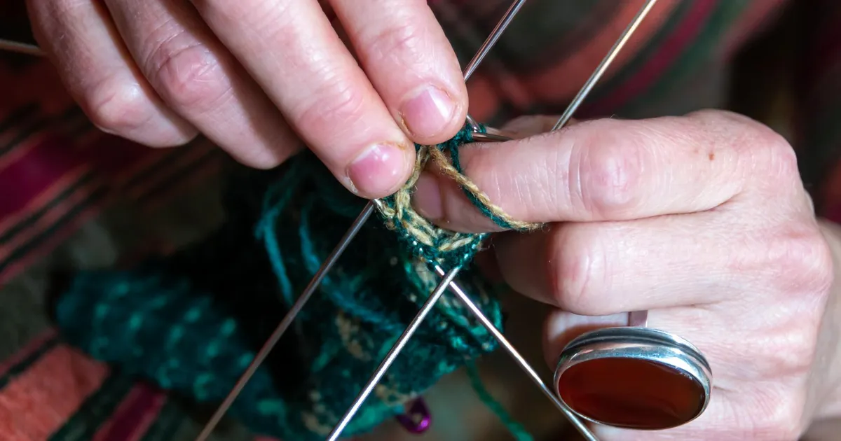 HEA ELU TEEJUHT ⟩ Nobedate näppudega kurbuse ja üksinduse vastu