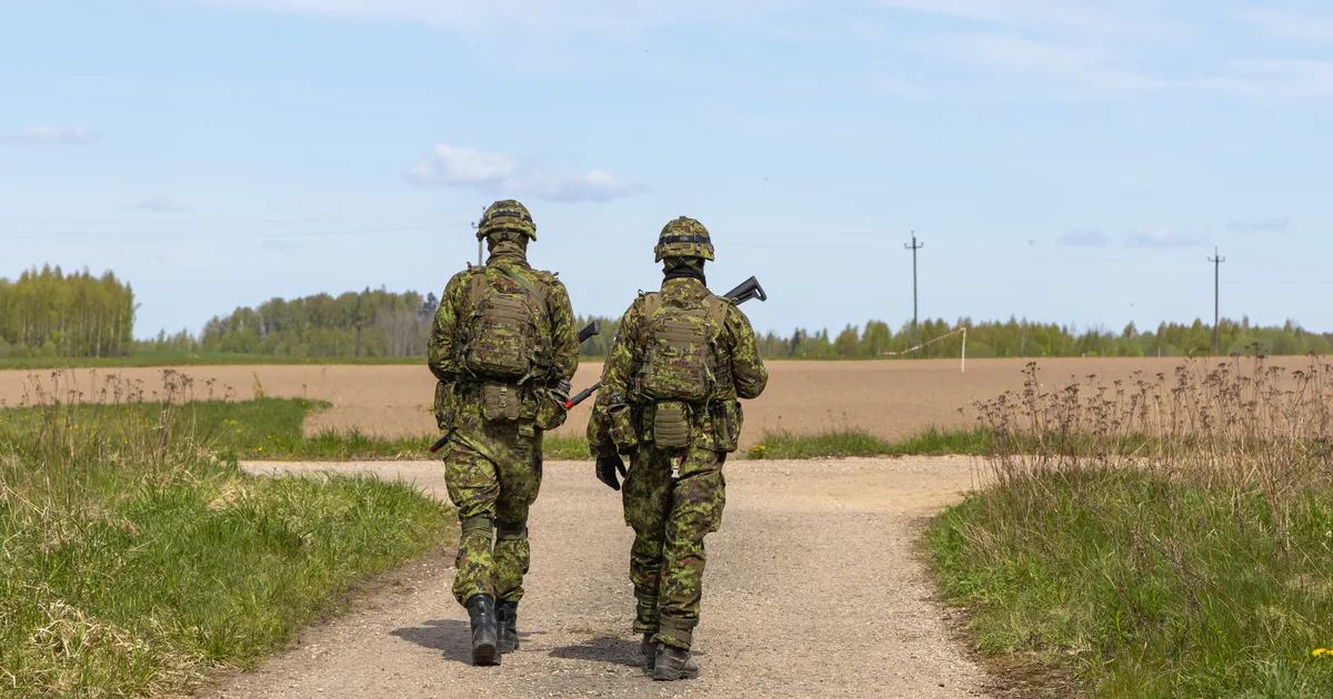 KOALITSIOONILEPE ⟩ Kaitseväe sõjaaja koosseisu suurendatakse 50 000 võitlejani