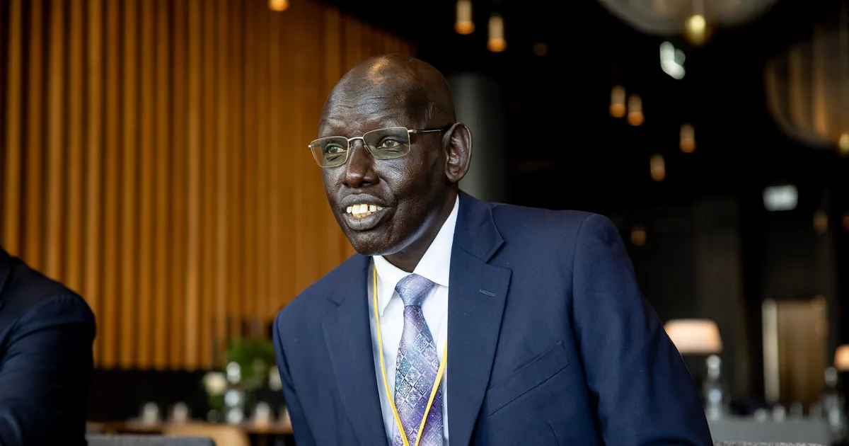 INTERVJUU ⟩ Keenia kõrge riigiametnik: kui inimene ei pea enam ametnikku nägema, kaob ka korruptsioon