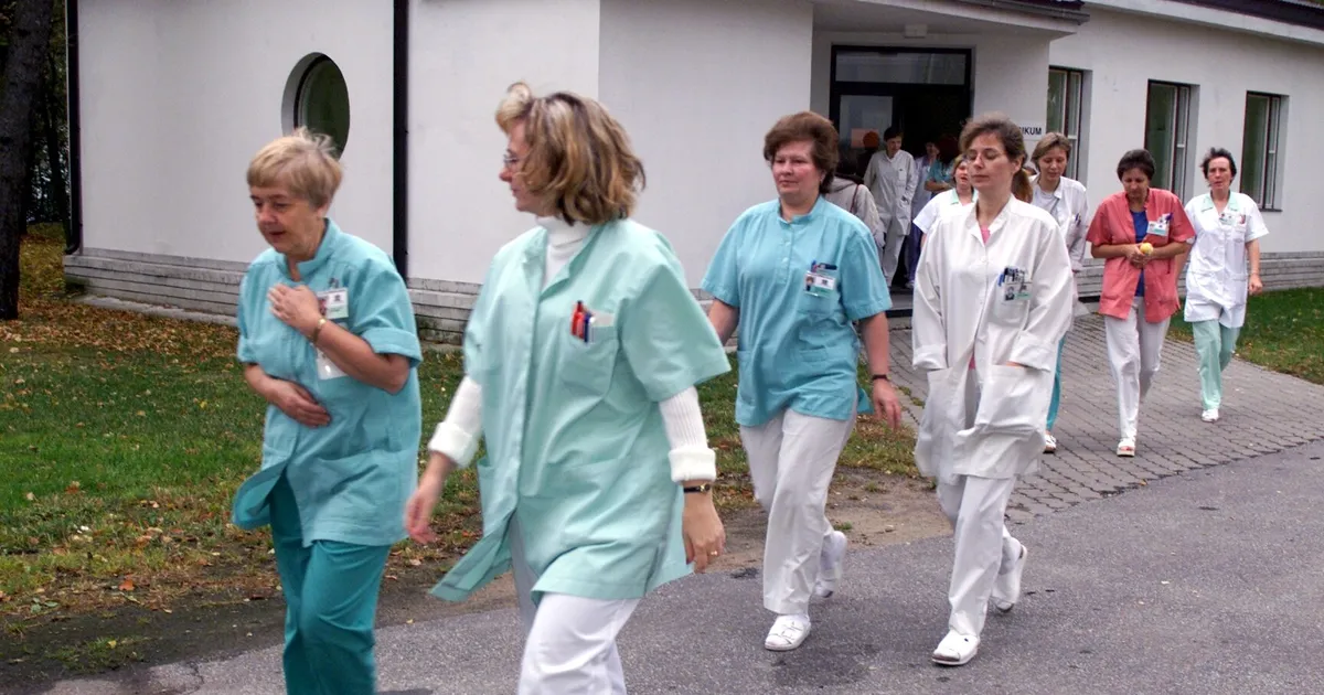 RAPORT ⟩ Tervishoiutöötajad lahkuvad avalikust sektorist