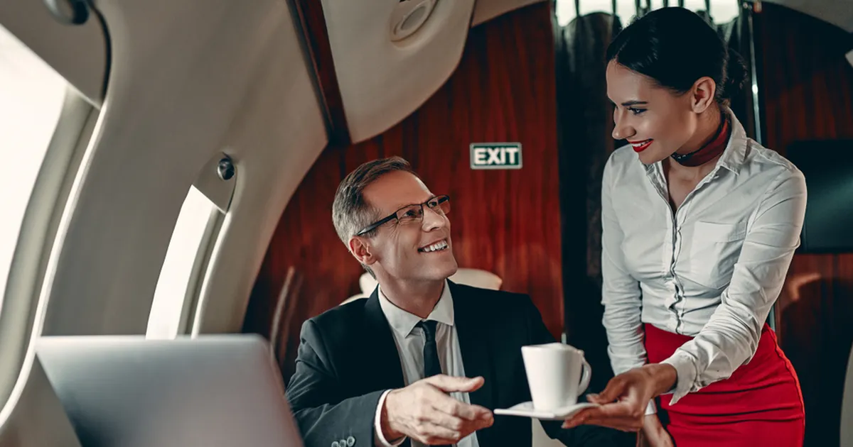 Reisija puudutas stjuardessi – hetk hiljem jälgis neid kogu lennuk