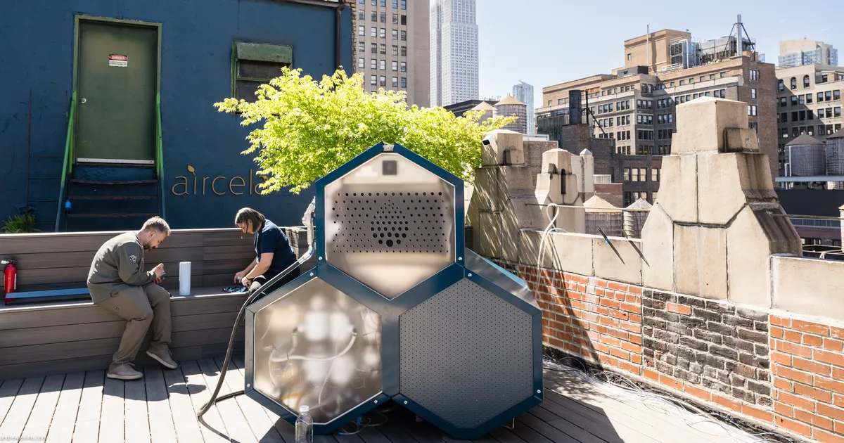 See masin teeb bensiini otse õhust – vaja vaid elektrit