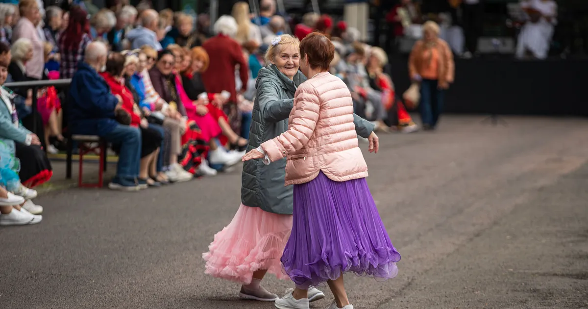GALERII ⟩ Seenioride simman tõi esinema üle 500 inimese