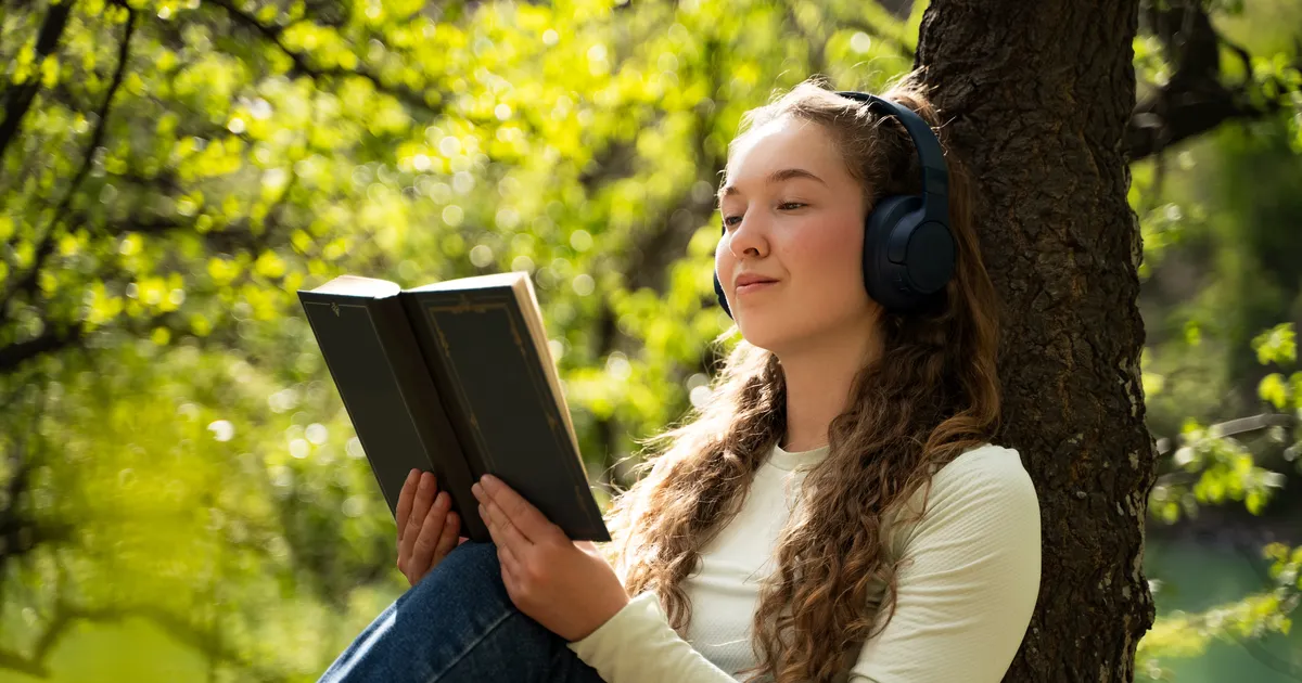 Kirjastaja soovitab 4 haaravat raamatut kirjanikelt, kes kuuluvad maailma tippude sekka