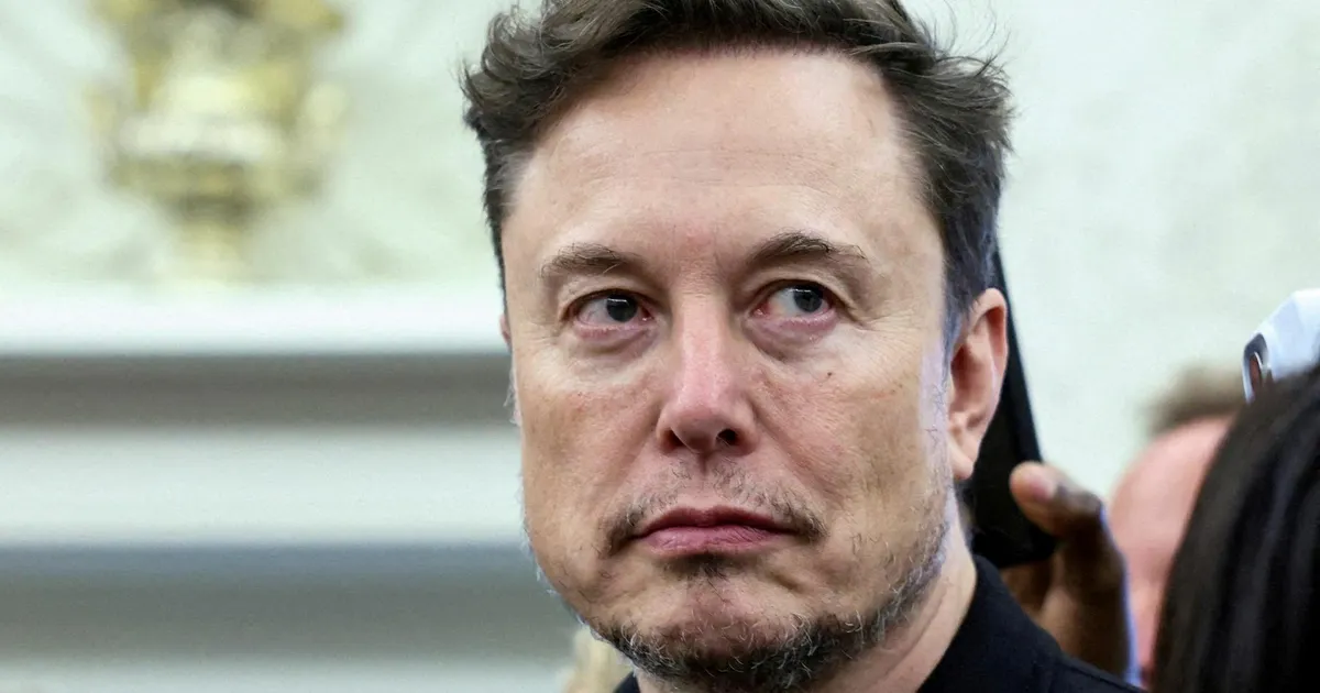 NÄDALA NÄGU ⟩ Lammutaja Musk sai võimu meki suhu