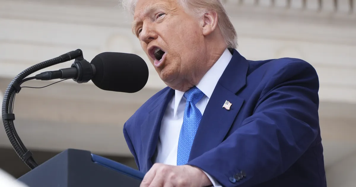 Trump võtab Hiina uuesti sihikule «niipalju siis härra Paipoiss olemisest»