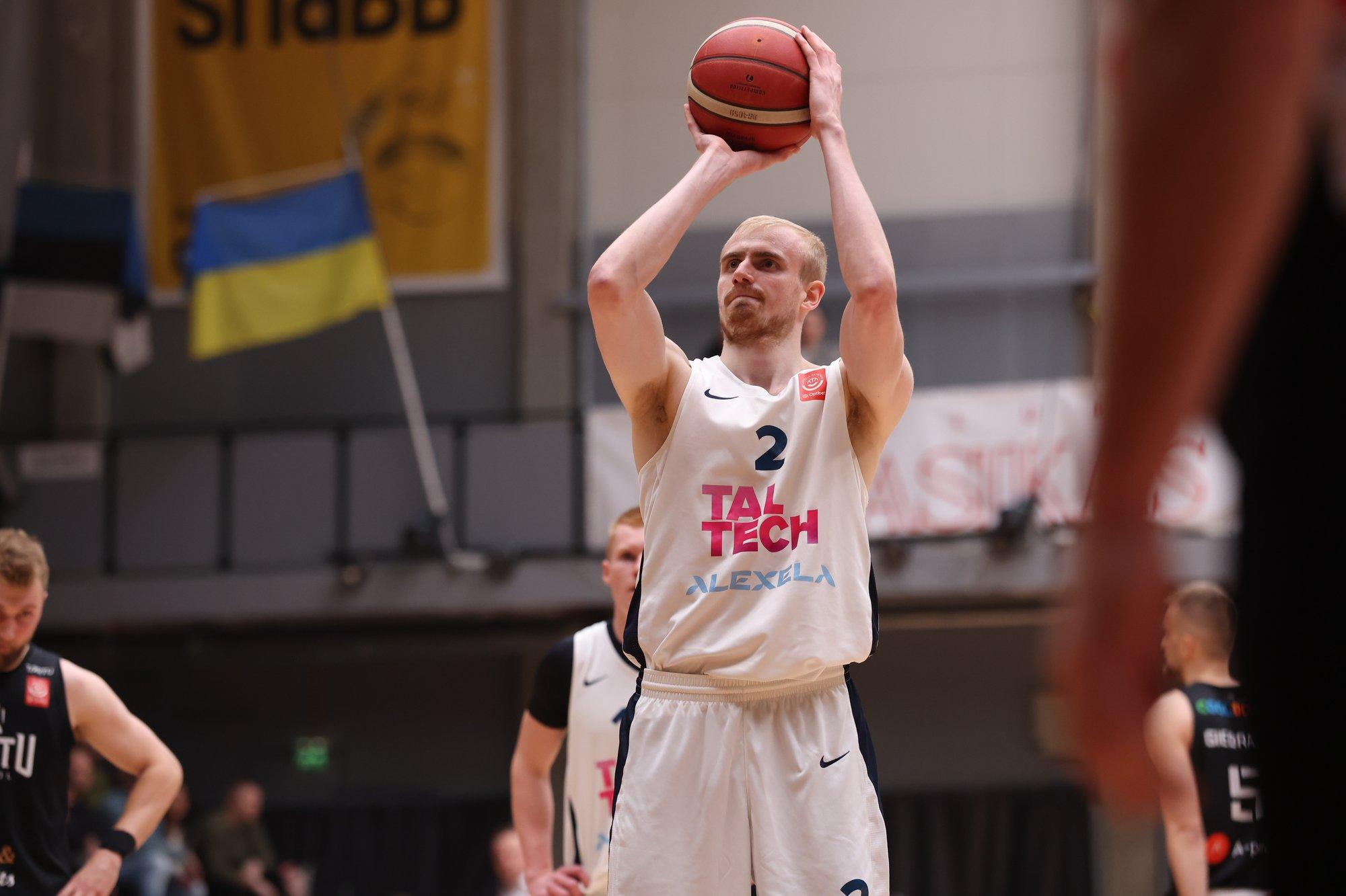 Jurkatamm meeskonna kohutava viskepäeva järel: saime ikka ainult kümnega kotti, reservi on kõvasti