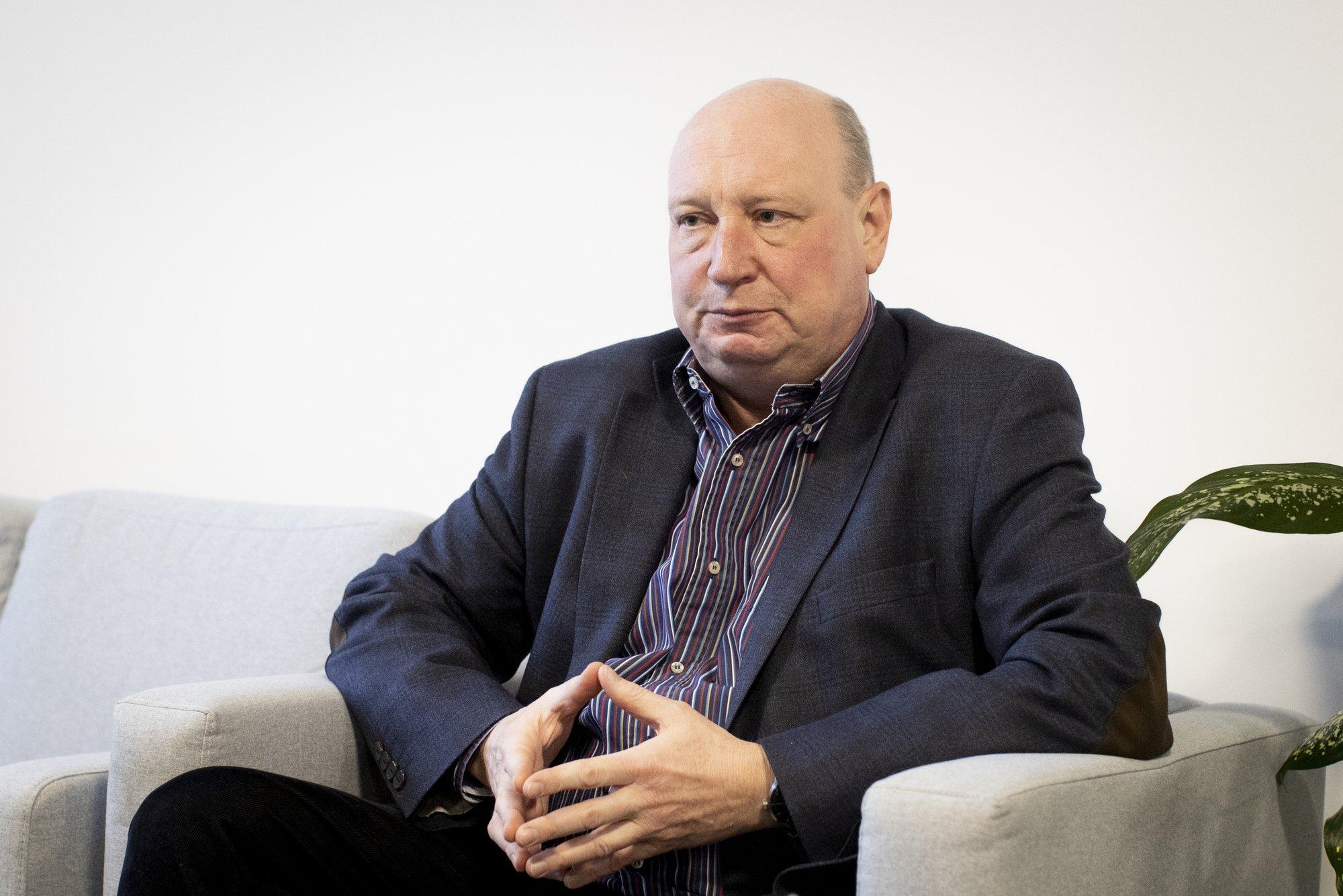 Politico: Euroopa Komisjon alustas Henrik Hololei üle seoses Katari kingitustega sisejuurdlust