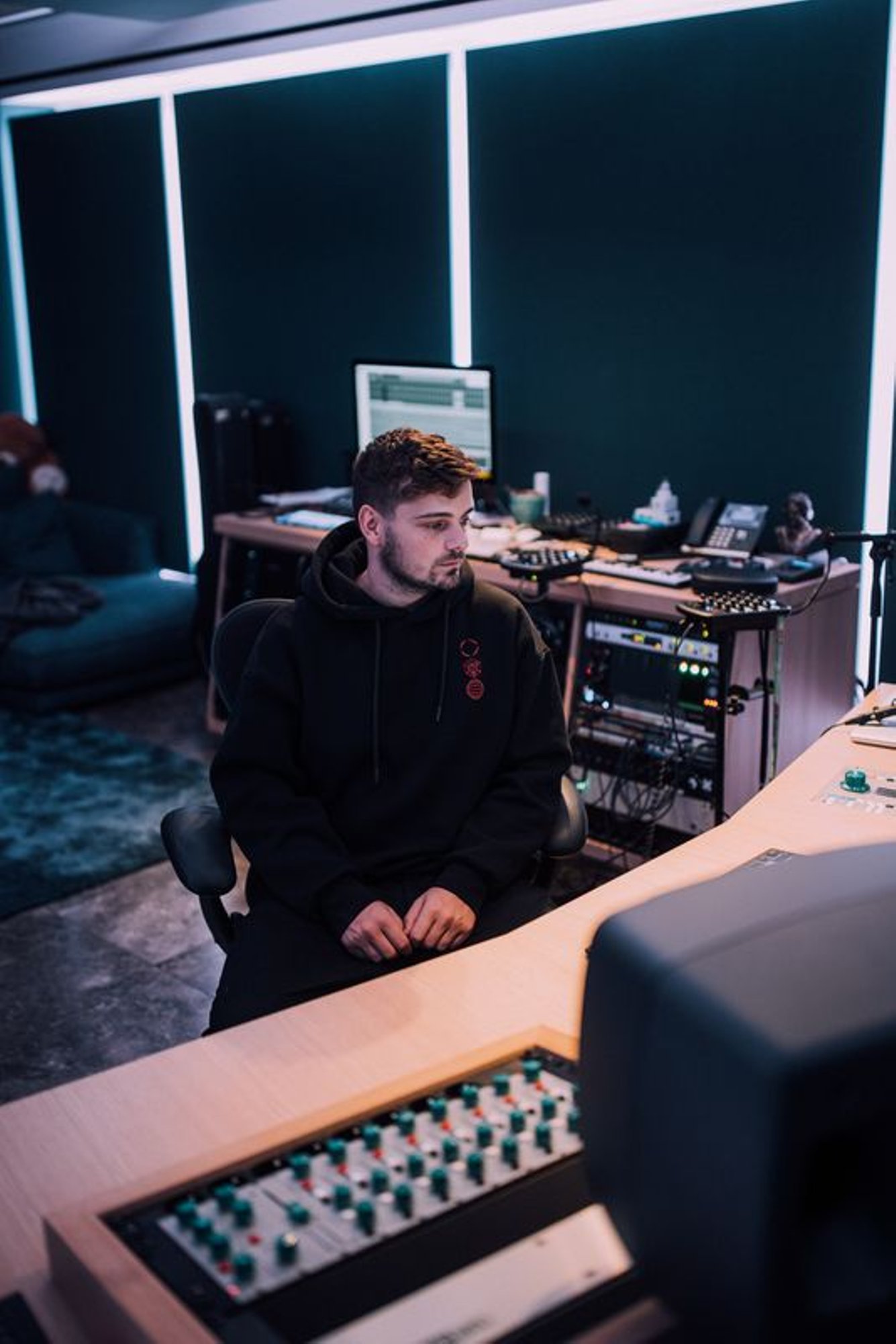 Juba homme Tartus esinev Martin Garrix meenutab oma eelmist Eesti esinemist: see ei olnud luumurd, aga ta oli valudes...