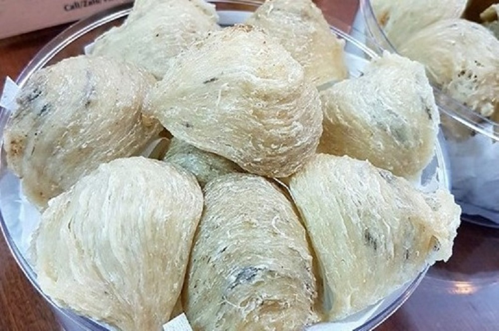 Ivo Linna mälumäng 310. Aasias peetakse hõrgutiseks salangaanide pesi. Millest need linnud pesa teevad?