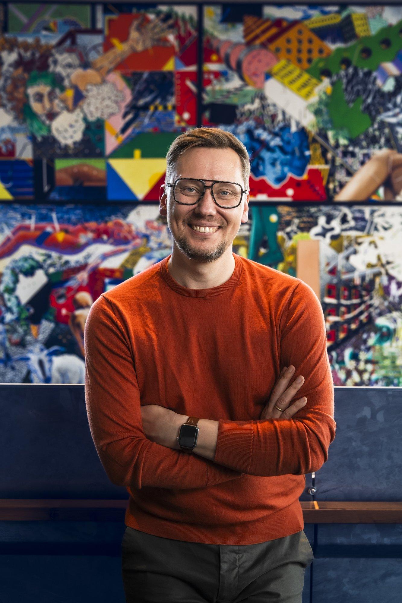 „Telehommiku“ täht Kristjan Gold vestlusest enne televisiooni tulemist: ülemus ütles otse, et mul on null karismat