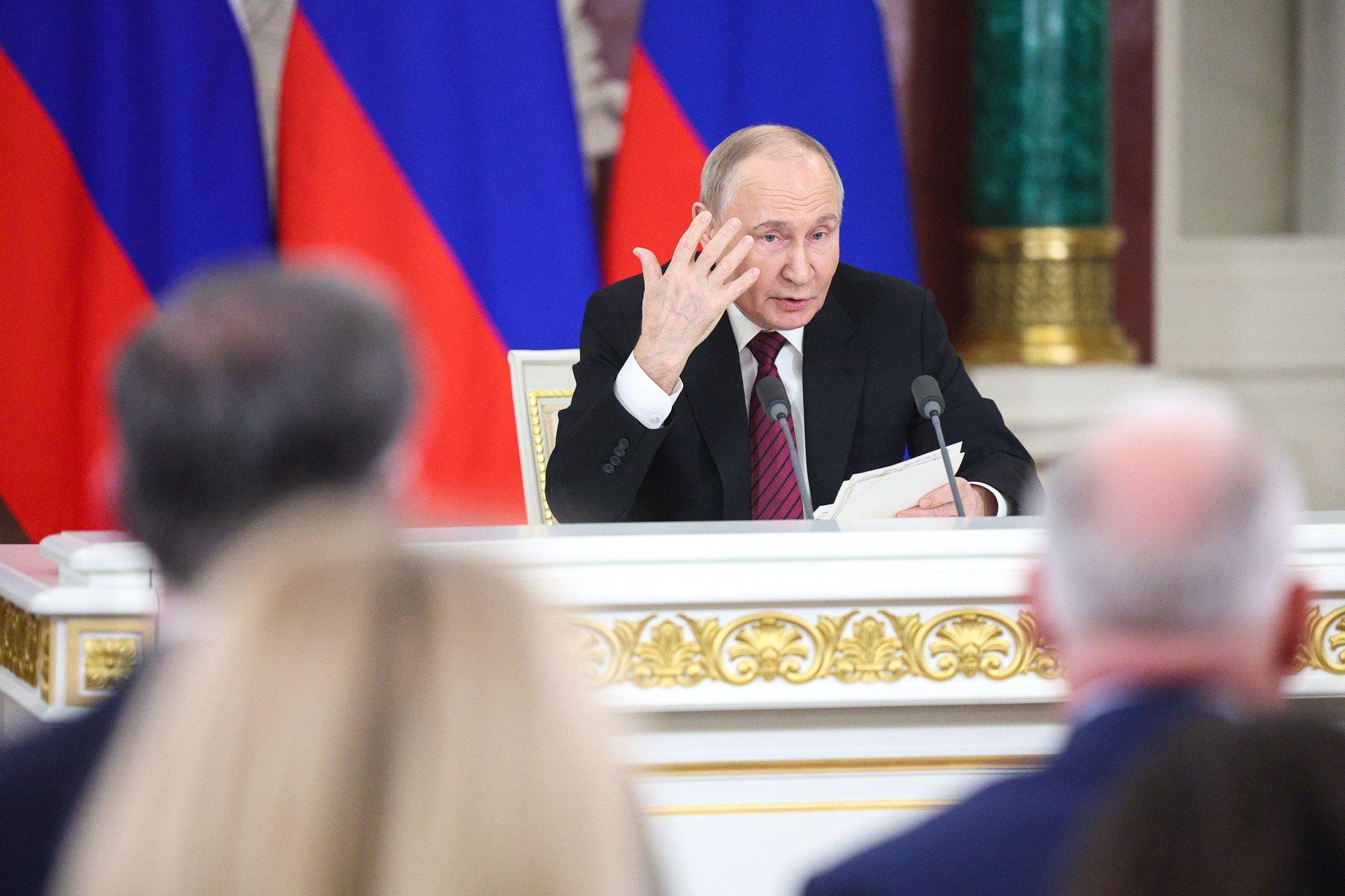 ÜLEVAADE | Vene meedia väitel mängis Putin eurooplased üle. Mõtet kohtumisest Zelenskõiga keegi tõsiselt ei võta