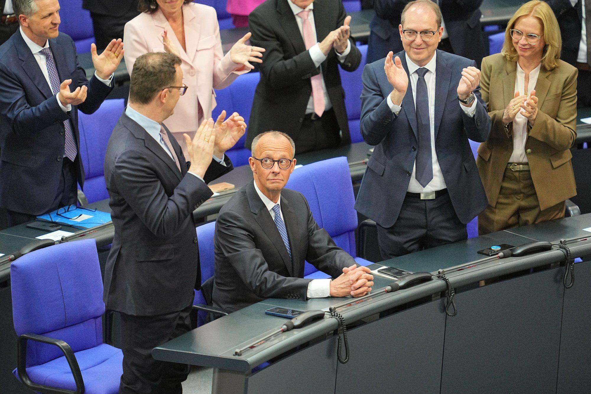 Merz sai teises voorus vajalikud hääled kokku ning valiti Saksamaa uueks kantsleriks