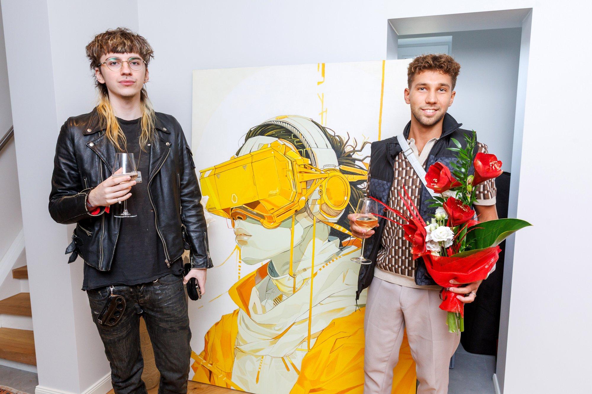 FOTOD | „Tõuke andis õnnetuvõitu lõpuga armastus.“ Räppar Pluuto avas uues galeriis elu esimese näituse