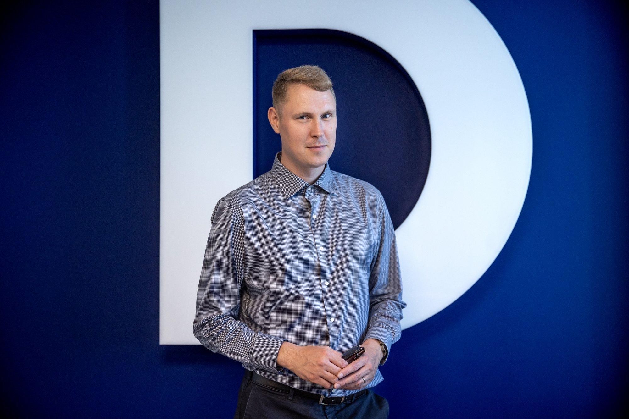 Raimond Kaljulaid kritiseerib kaitseministri tegevusetust relvaseaduse osas. „Tegemist on lubamatu viivitusega“