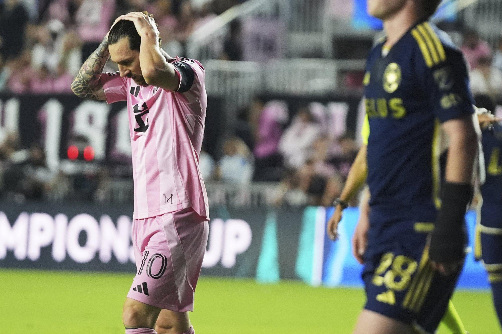 Messi koduklubi jäi finaali ukse taha, meedia ei halastanud Barcelona eksstaaridele