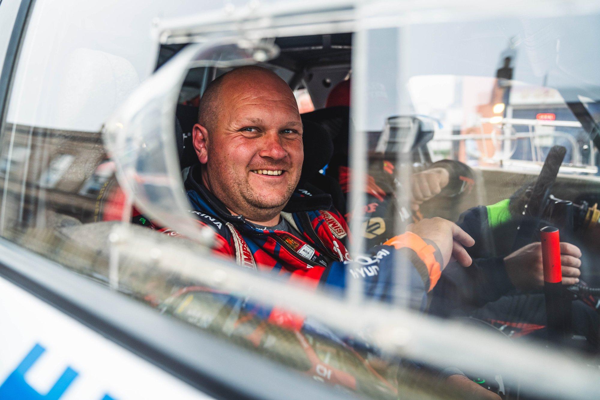 Hukkunud Briti kaardilugeja lähedastele on kogutud uskumatult suur toetussumma, mis kasvab veelgi