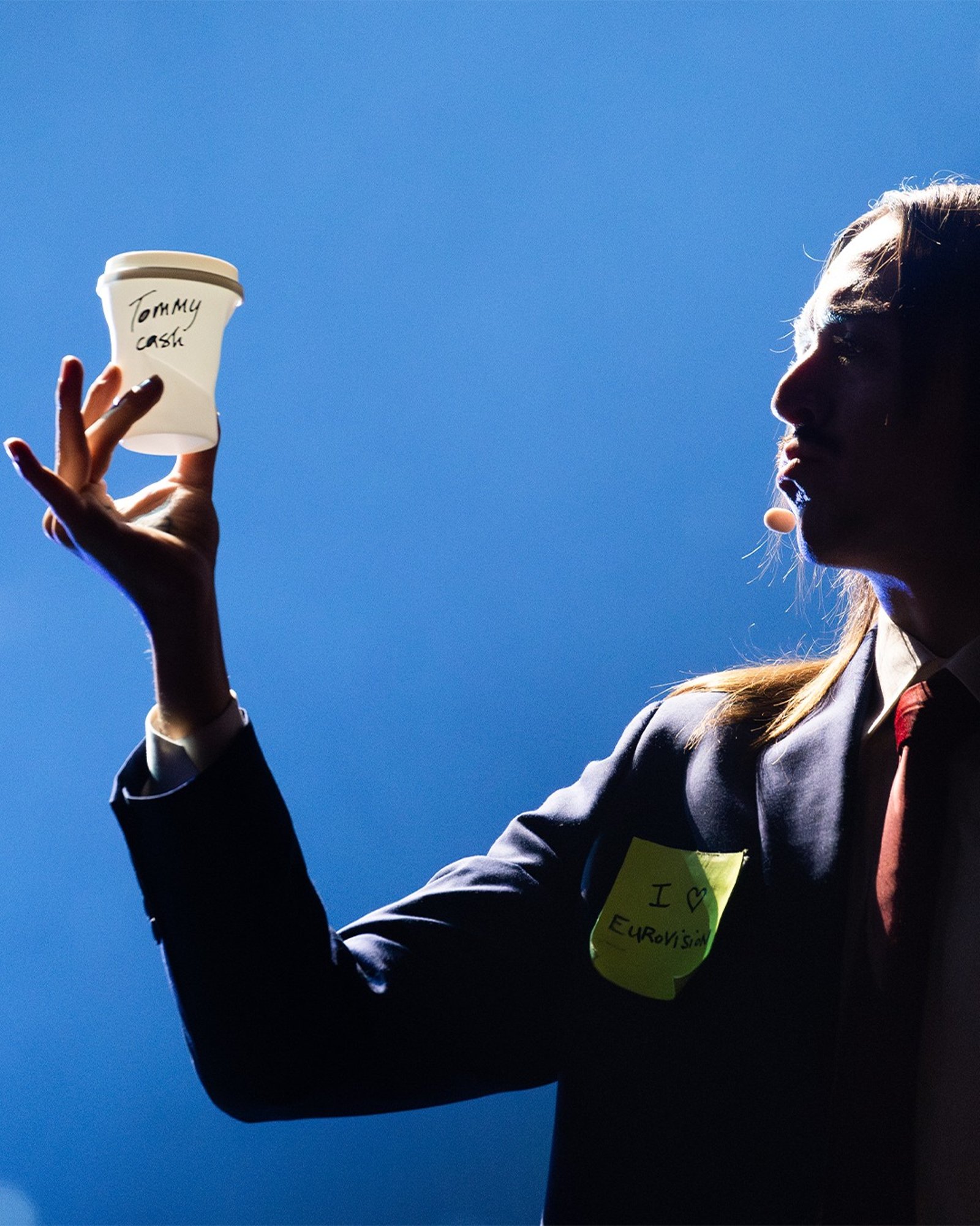 FOTOD PROOVIST | Heida esimene pilk Tommy Cashi Eurovisioni lavasõule. Paistab tuttav