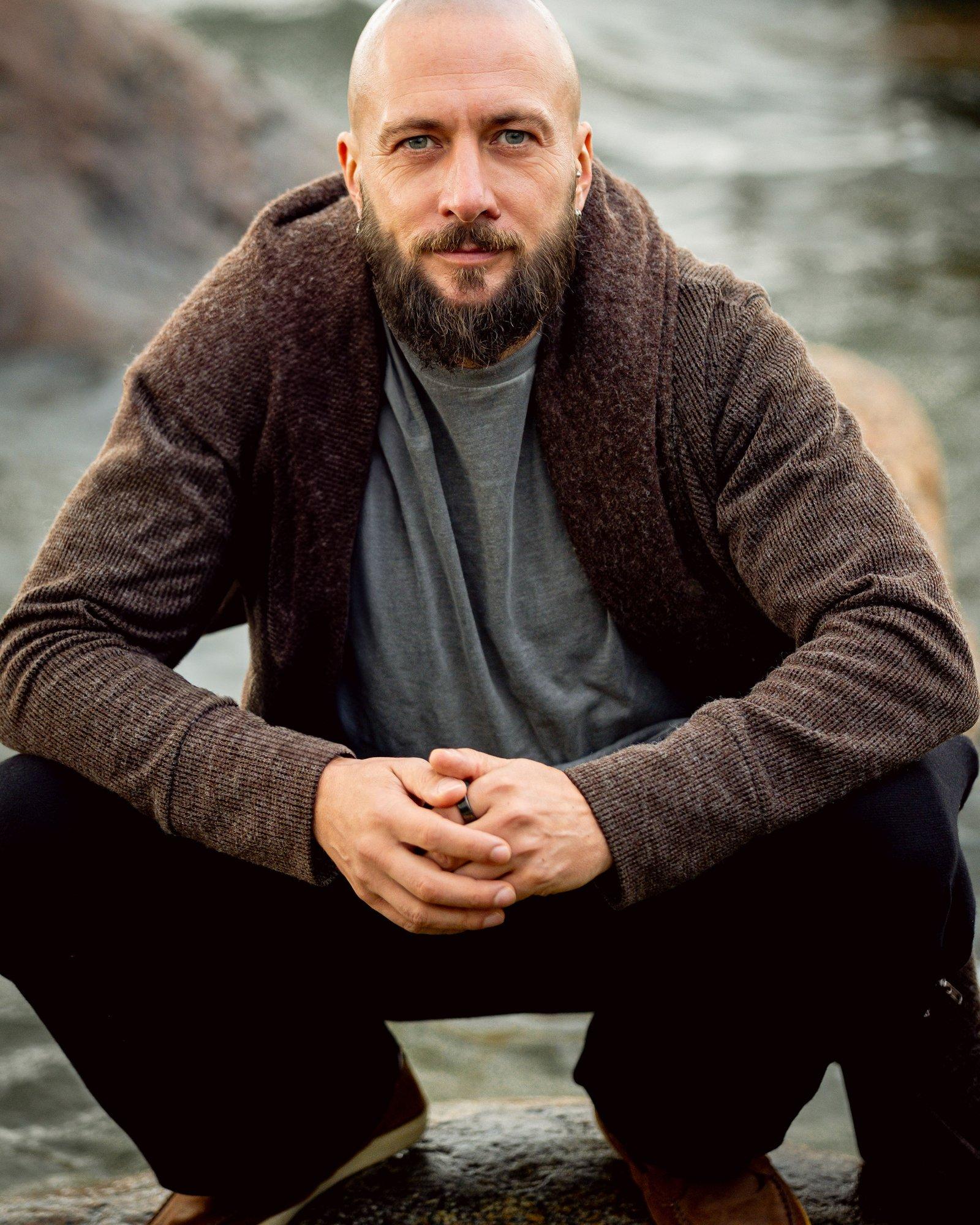 KUULA | Kehapsühhoterapeut Robert Randam: lisaks verbaalsele suhtlusele on maailmaga pidevas suhtluses ka meie keha