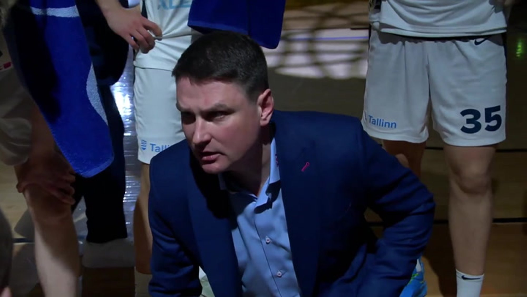 DELFI VIDEO | „Meil on seeria ees, saate aru või?“ Alar Varrak pidas mängijatele kirgliku mõistukõne