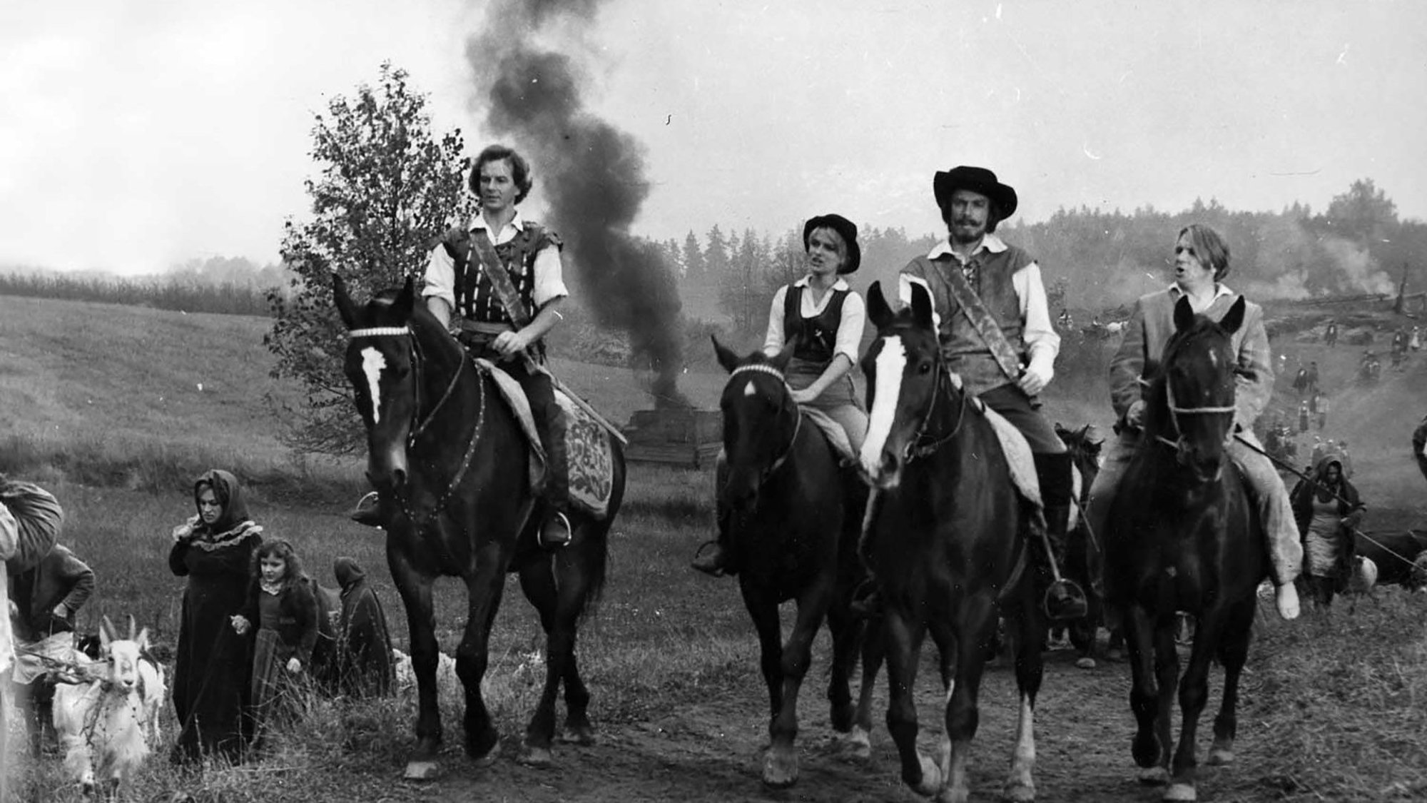 HÕFFil elatakse naeruga kaasa kõige parematele kohtadele ja veelgi valjema naeruga kõige halvematele