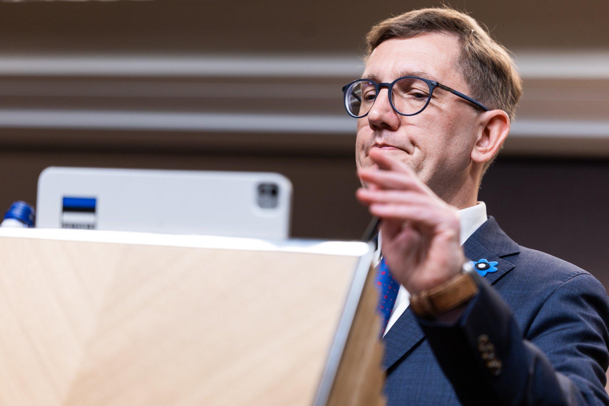 Michal manitses sotsiaalkindlustusameti juhti pensionite väljamaksmise teemal