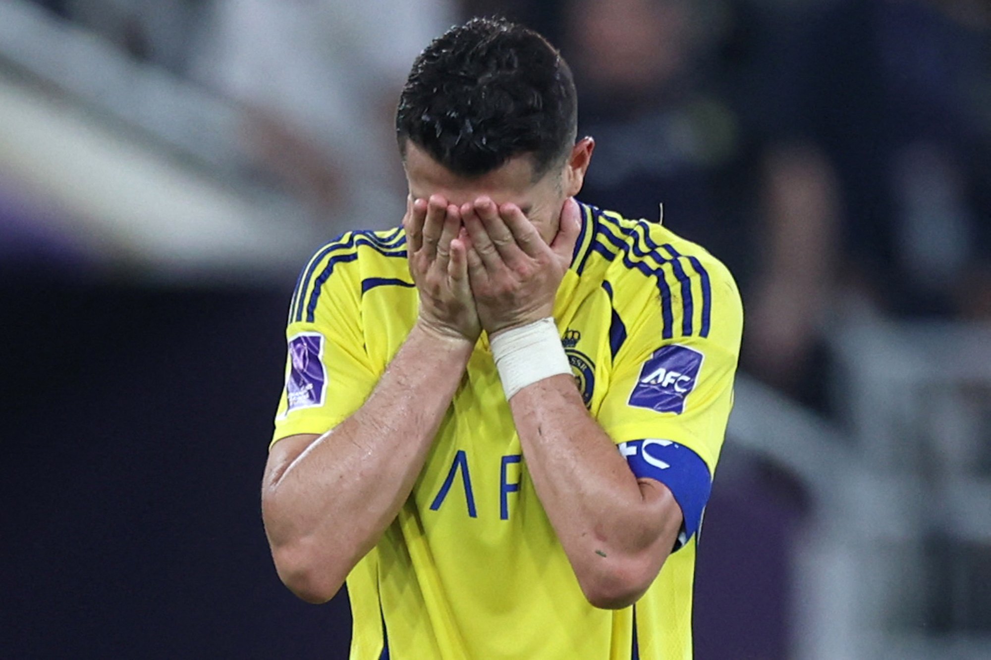 Cristiano Ronaldo tuleviku kohta ringleb pöörane kuulujutt, mis lennutaks portugaallase 10 000 kilomeetrit läände