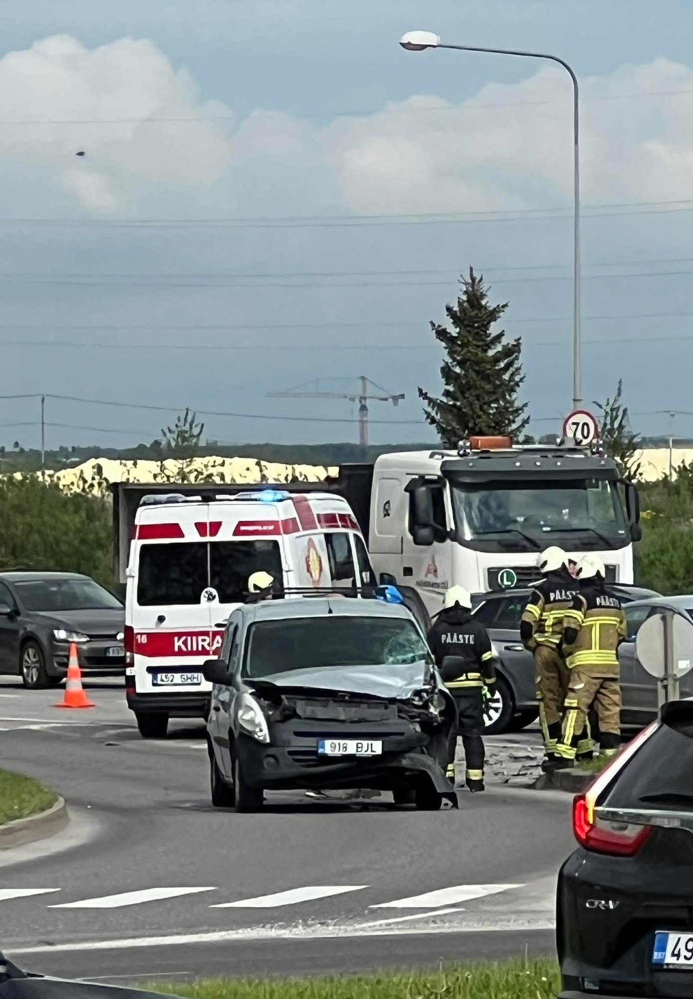 Lasnamäel toimus mitme autoga liiklusõnnetus