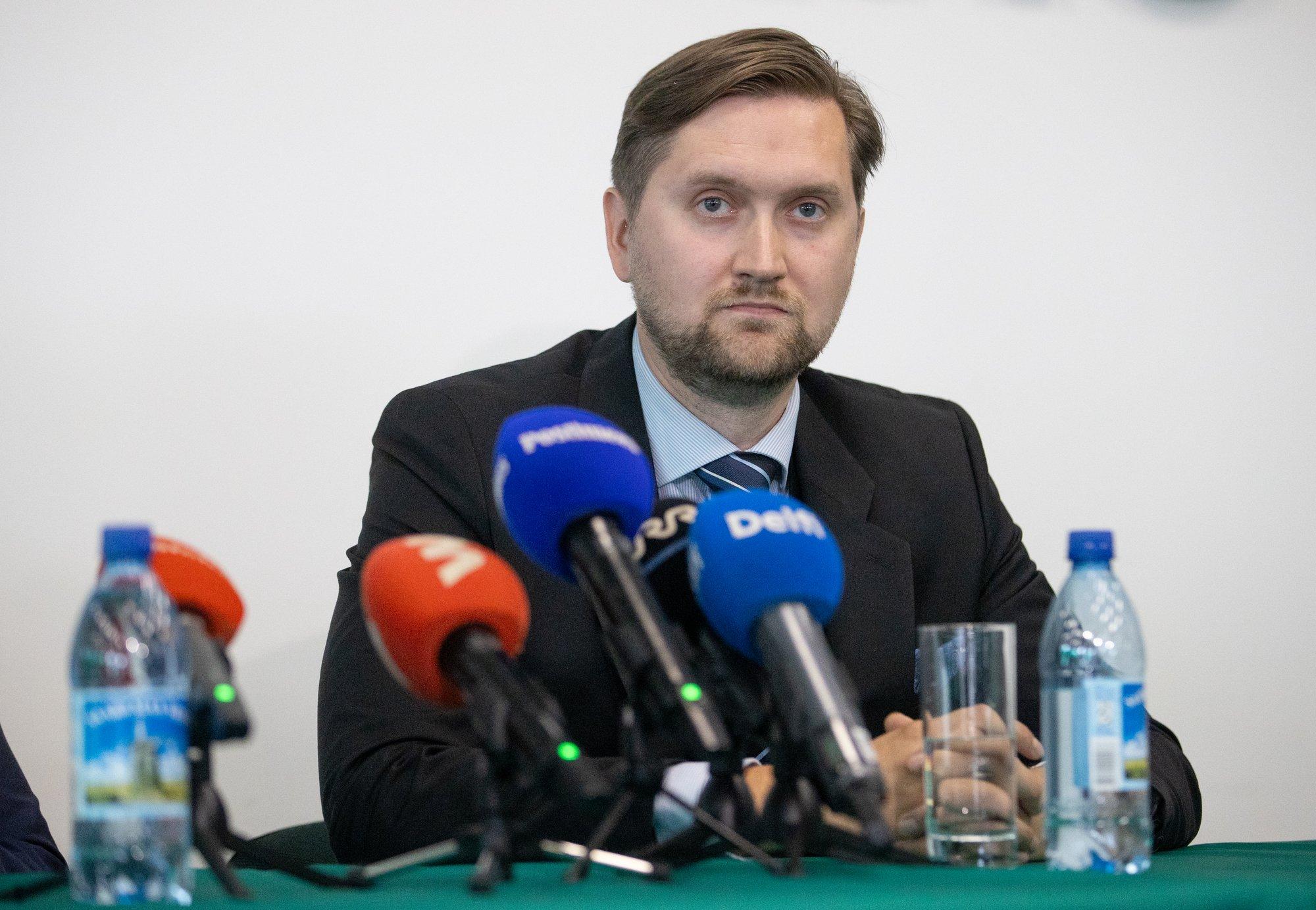 Belgia politsei lõpetas Jaak Madisoni vastu esitatud ahistamissüüdistuse uurimise