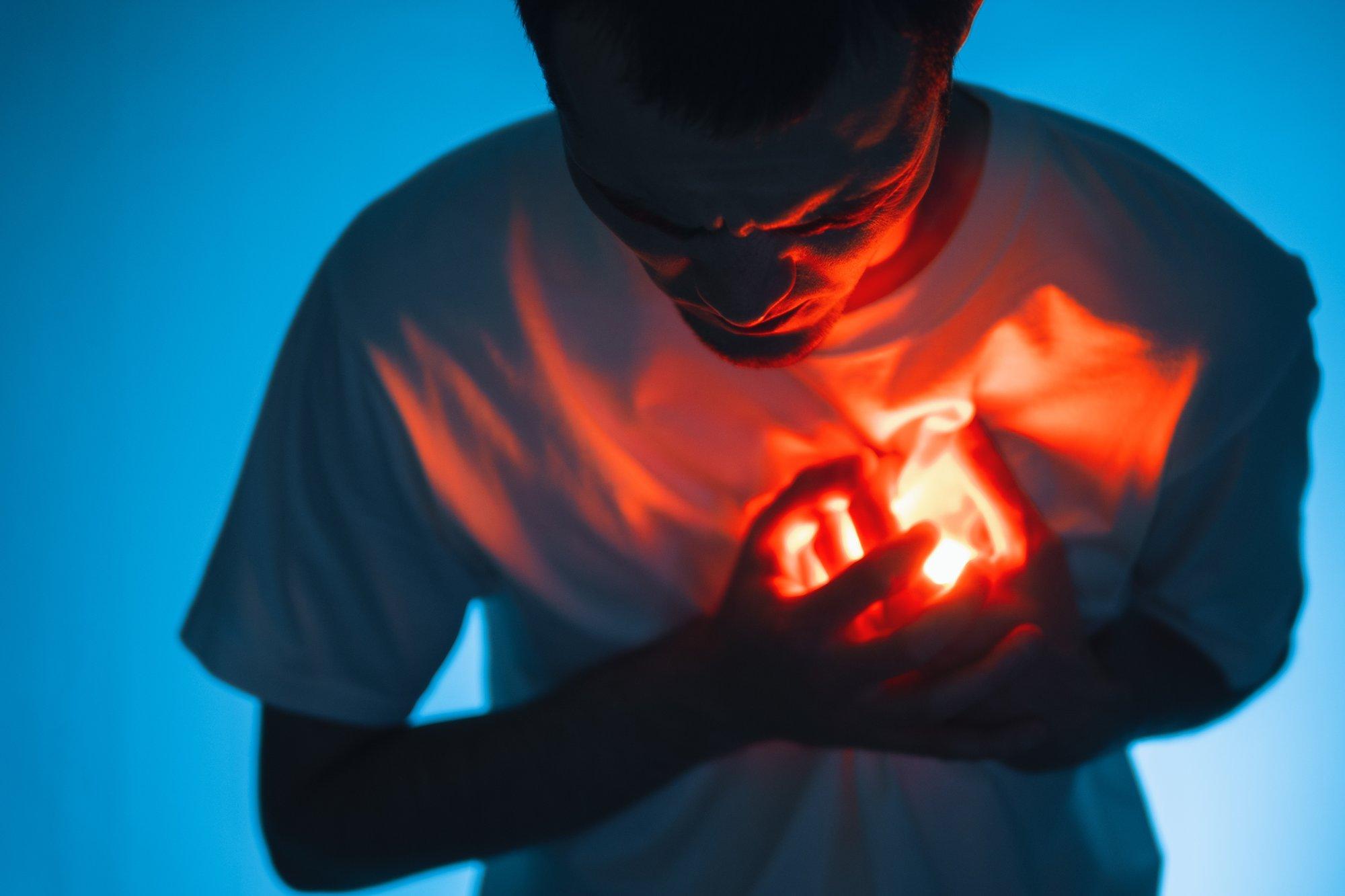 Meestel on kaks korda suurem tõenäosus murtud südame sündroomi tõttu surra. Millised on sümptomid?