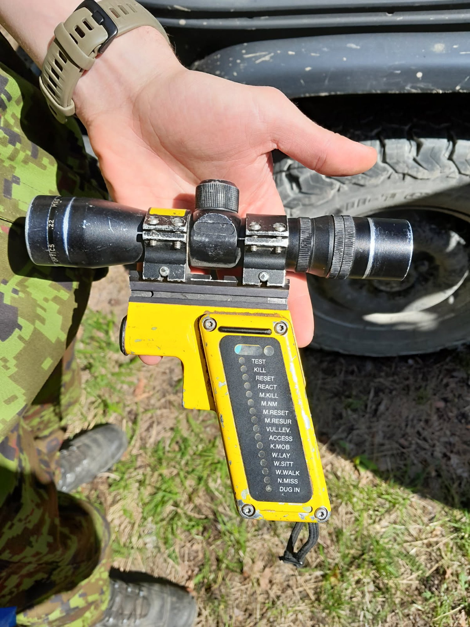 DELFI SIILIL | Sõjaõppus kui videomäng. „Jumalapüss“, kuulisimulatsioon ja elluärkamine