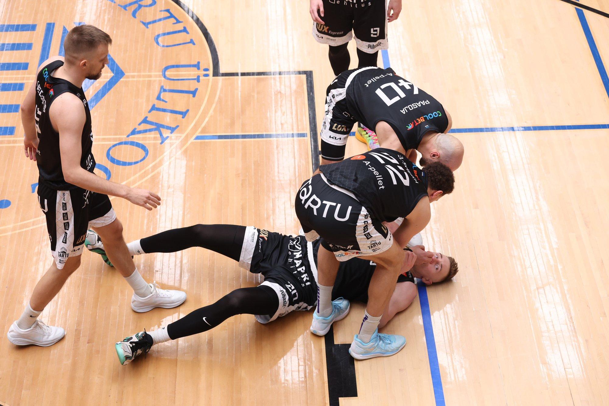 DELFI VIDEO | Karm õhtu: Rauno Nurger jäi poolfinaalis hambast ilma ja sai hiljem ka vigastada