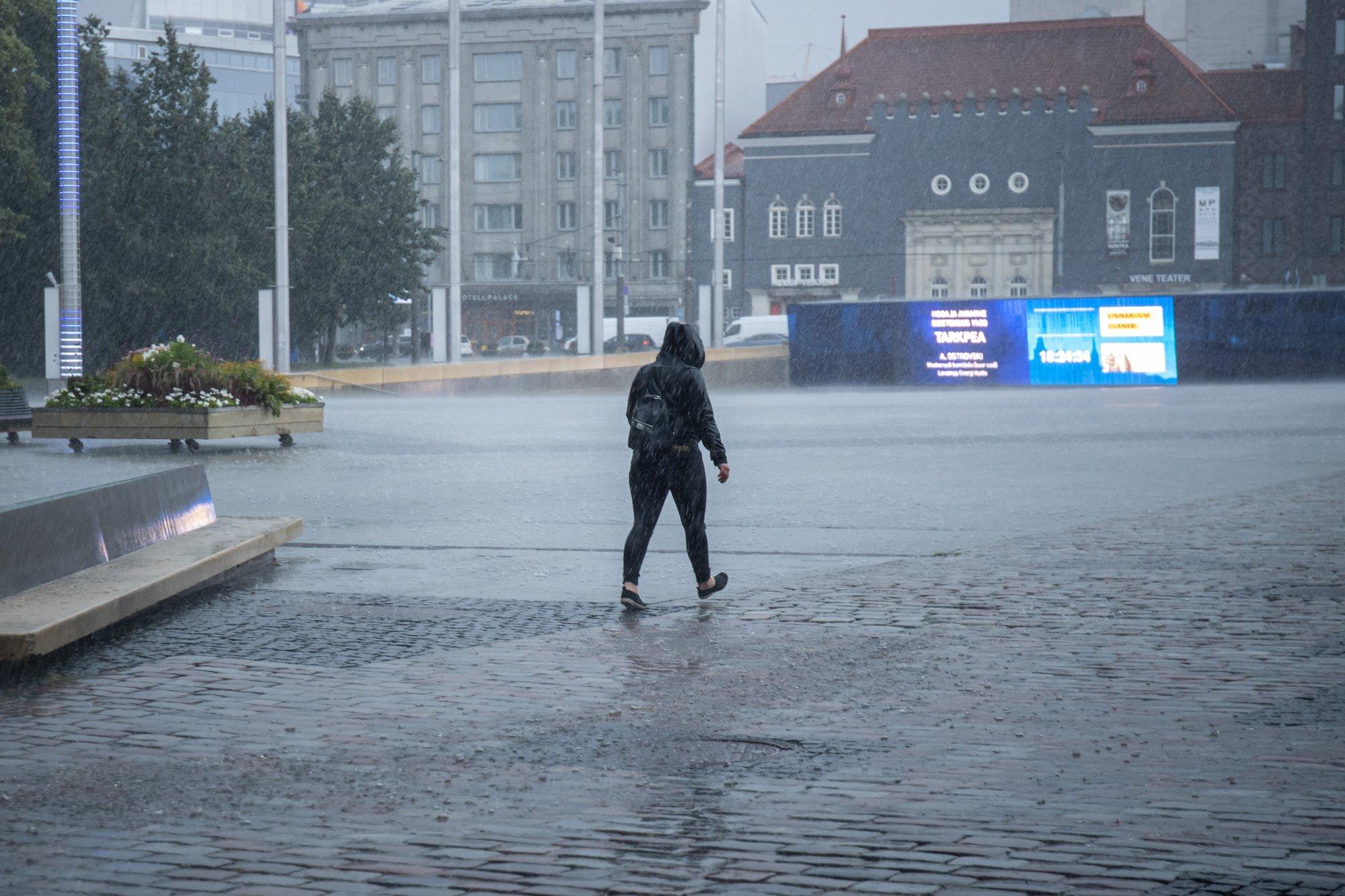 VÄRSKE ILMAPROGNOOS | Lubatud kuumus jääb siiski tulemata