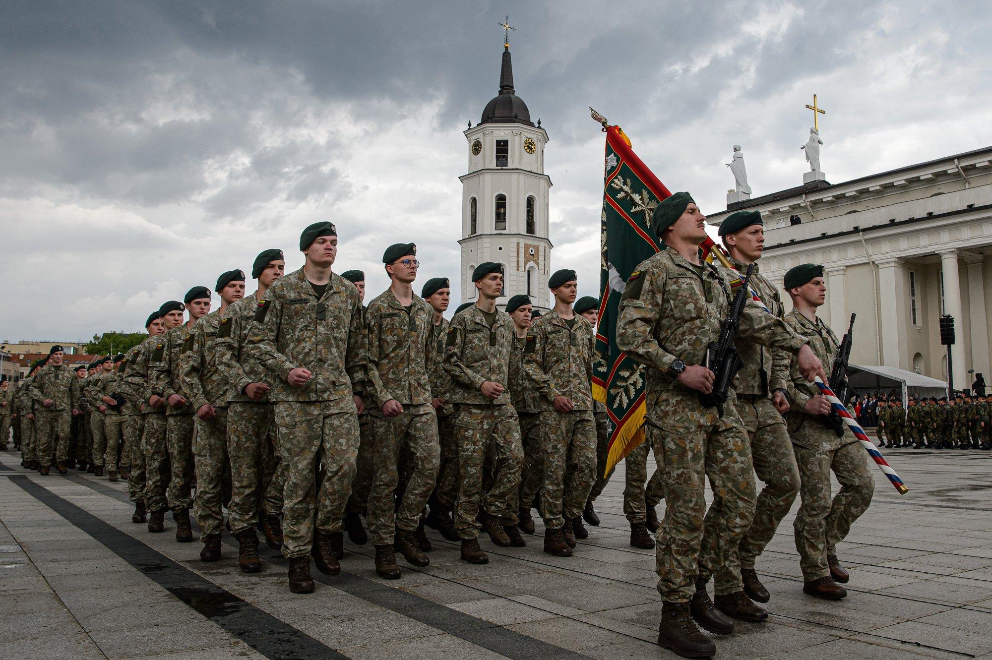 Reuters: NATO küsib Saksamaalt juurde umbes 40 000 sõdurit