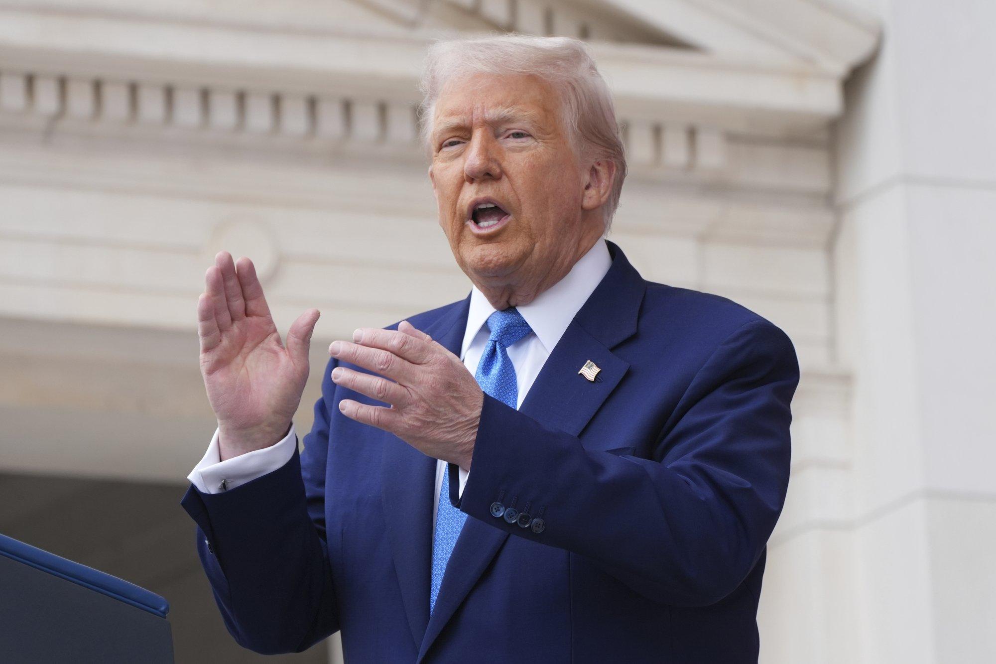 Donald Trump läks California osariigi peale raevu. „See on naiste ja tüdrukute suhtes alandav“