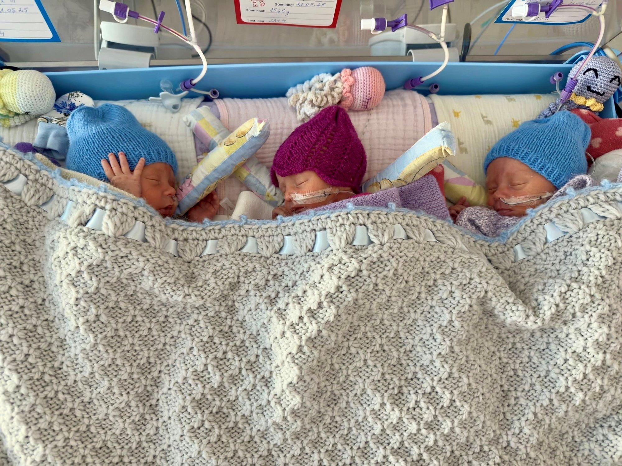 NUNNUMEETER | Tartu ülikooli kliinikumis sündisid tänavused esimesed kolmikud