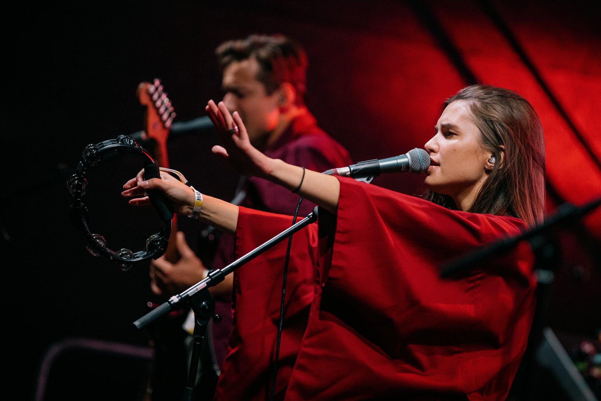 Ewert and The Two Dragonsi hüvastijätukontserdi erikülaliseks on Frankie Animal