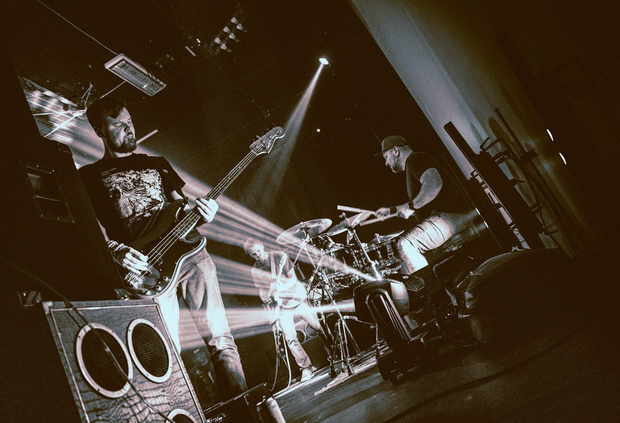 Shelton San on Eesti kõige cool’im bänd? Ega väga ei viitsiks vastu vaielda