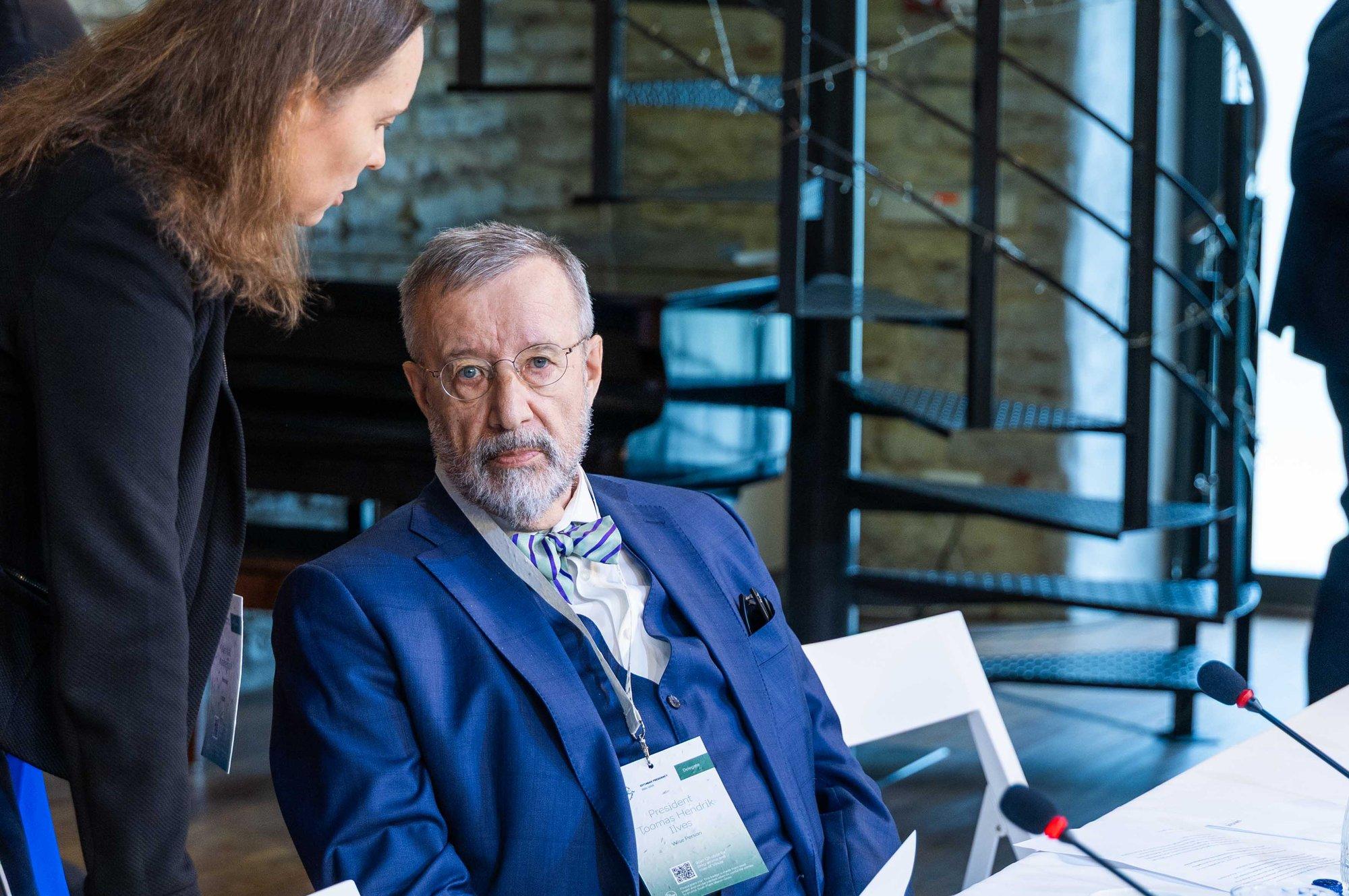 President Ilves: Venemaa hübriidrünnakud on koondunud meie piirkonda, loodetavasti hakkab NATO sellele rohkem tähelepanu pöörama