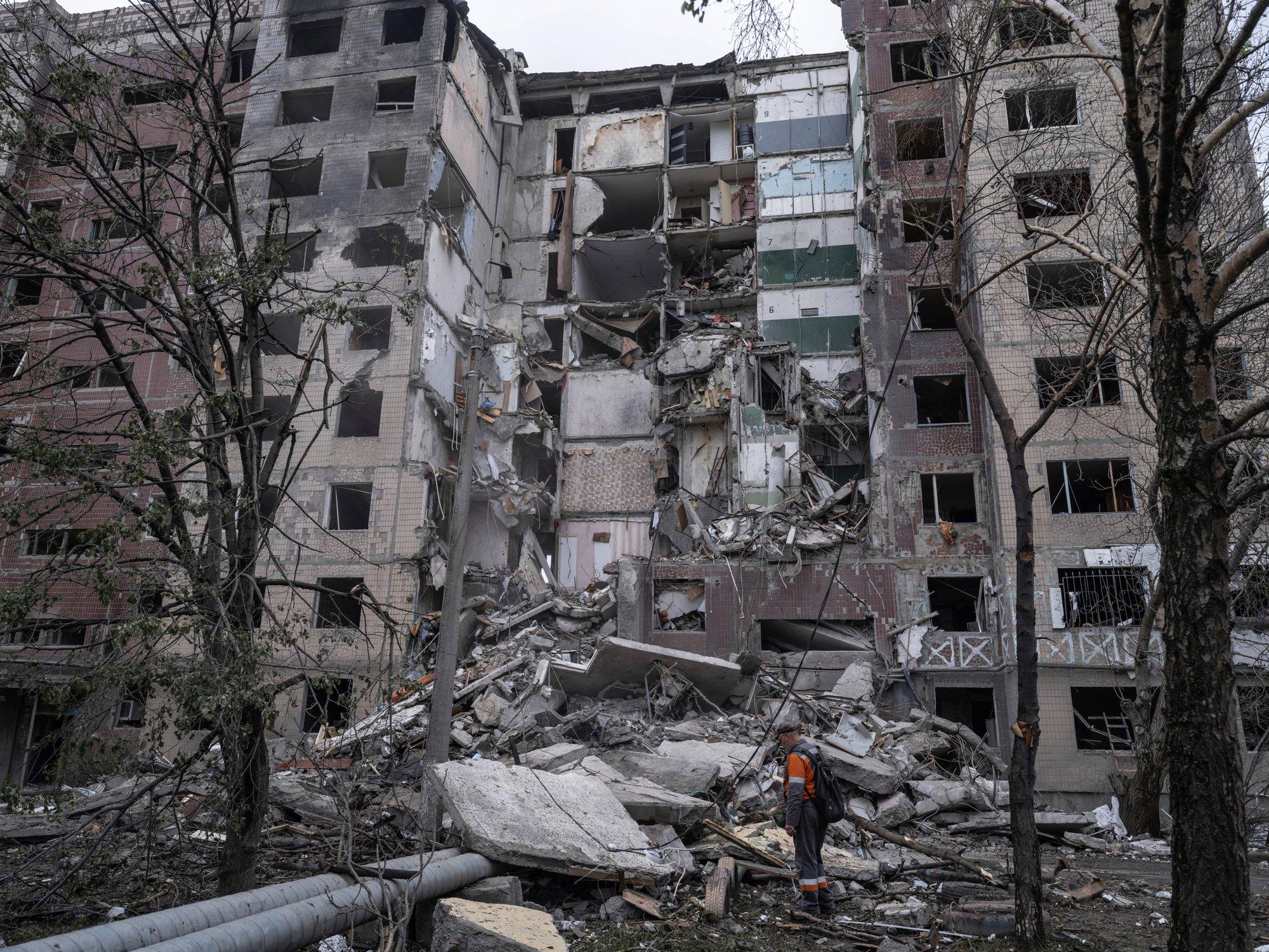 Ukraina kindralstaap ja regioonide juhid teatasid Vene vägede ründetegevuse jätkumisest vaatamata Putini relvarahule